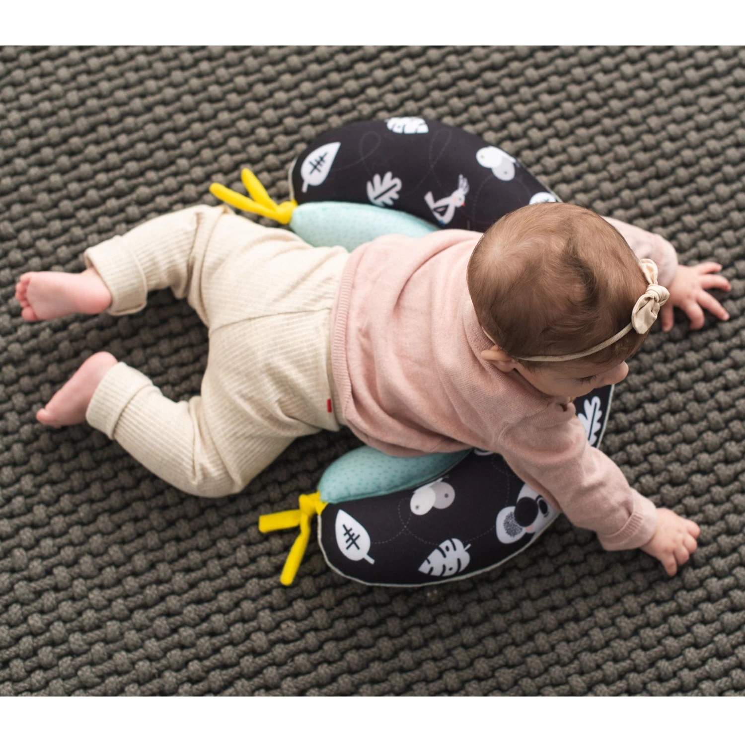 Taf Toys 2 In 1 Tummy Time Pillow - Image 5